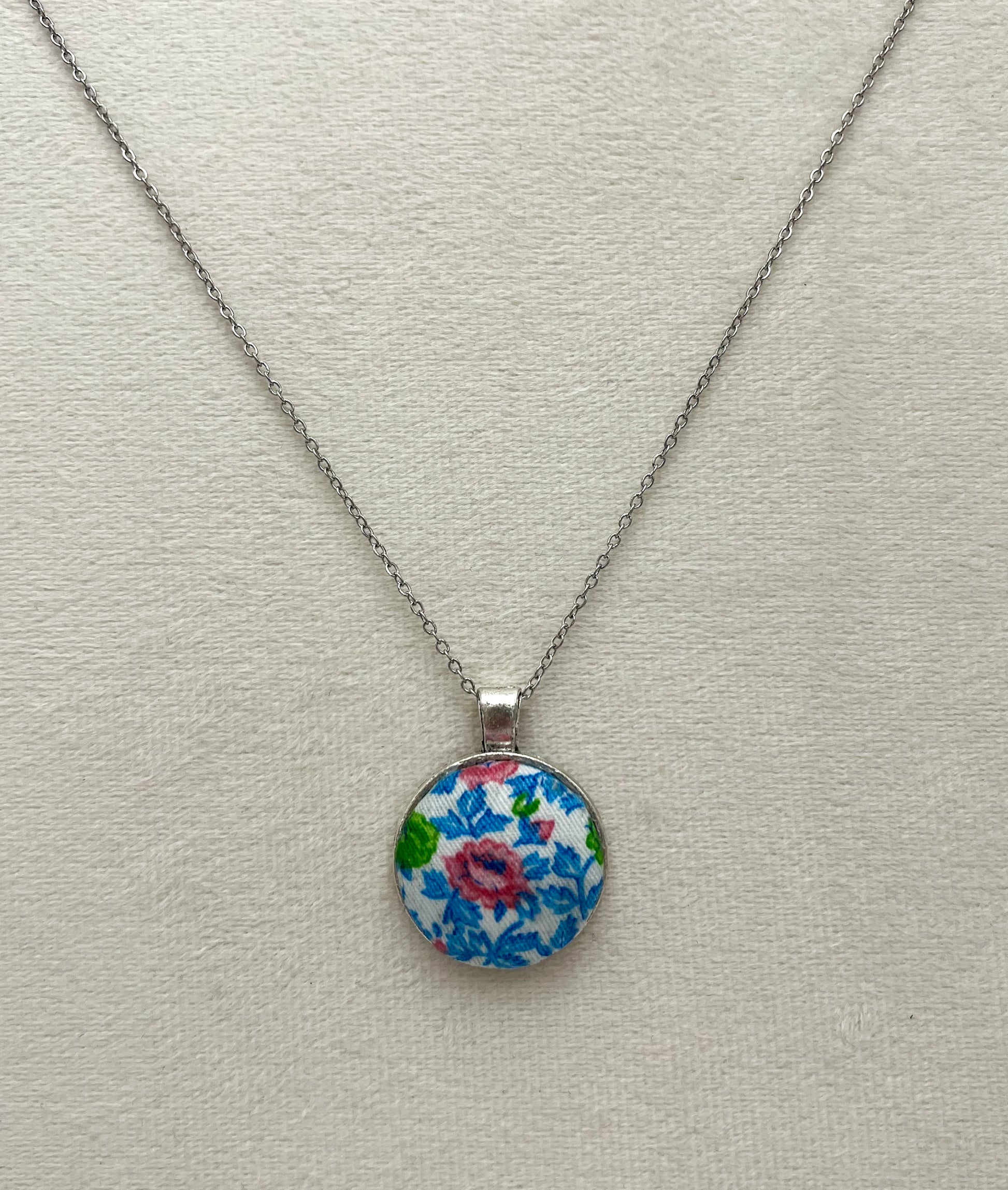 Vintage Floral Textile & Antique Silver Necklace